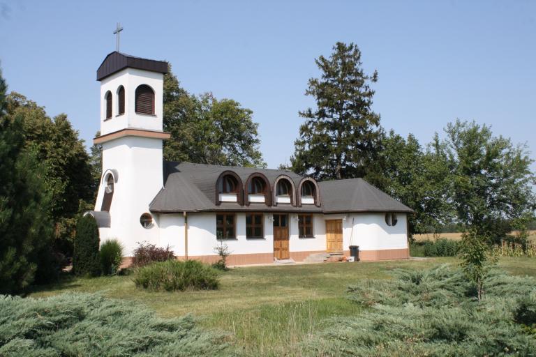 Szentmiklóspusztai templom