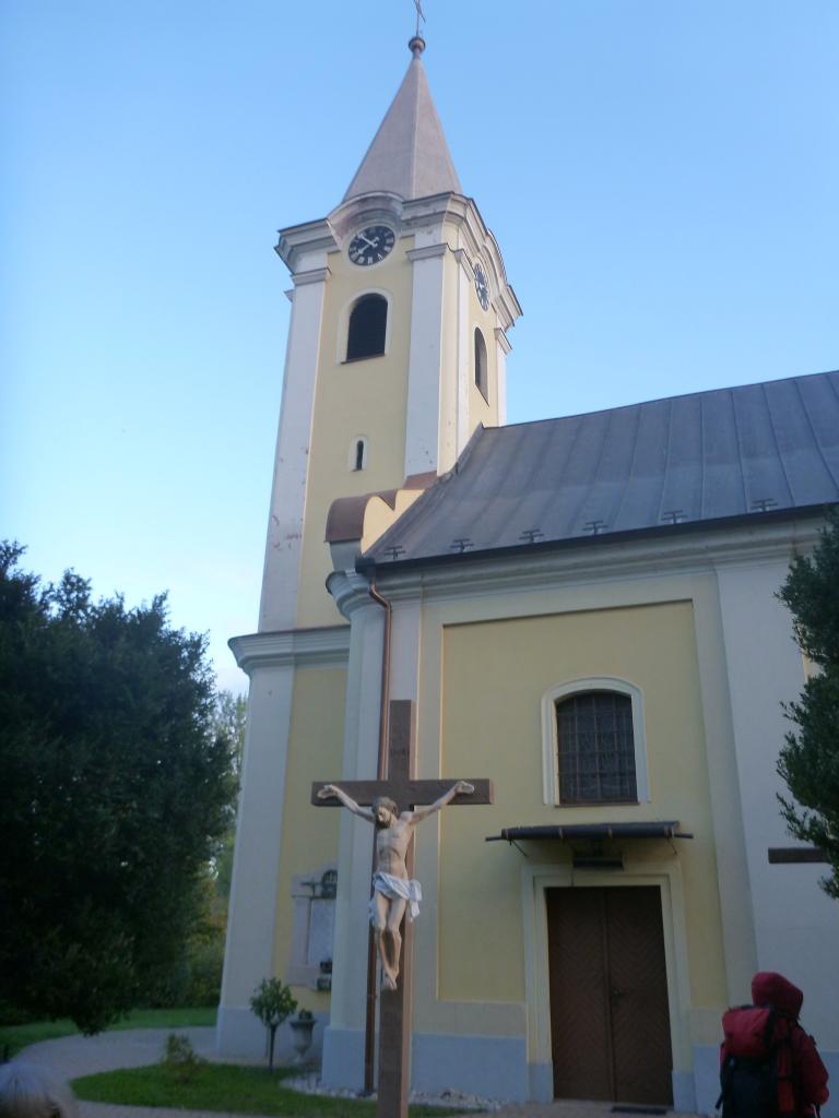 Dunacsúnyi Szent Mihály-templom