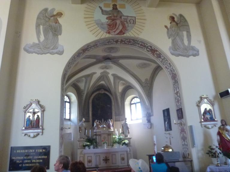 A Szent László-kápolna, mely régebben a szentély volt