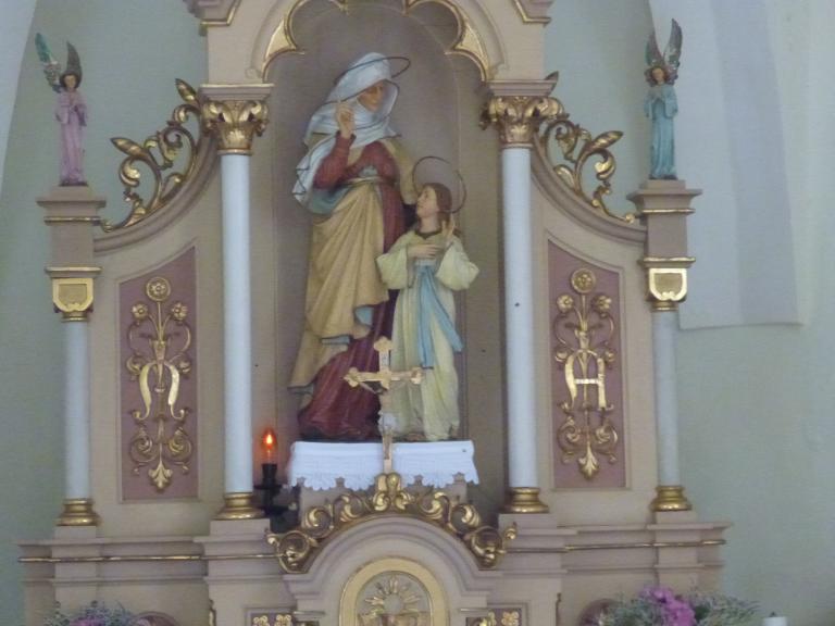 Szent Anna szobra Máriával