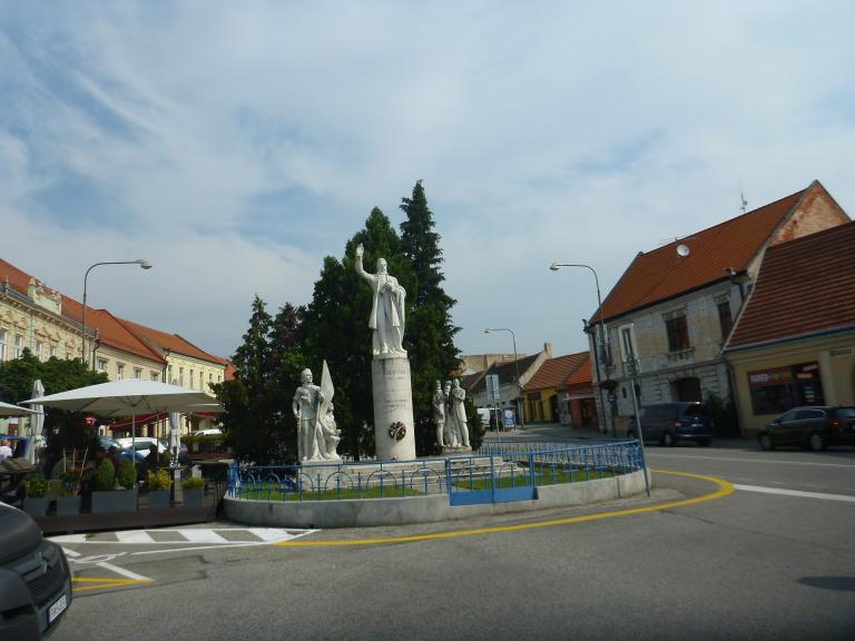 Ľudovít Štúr szobra a főtéren