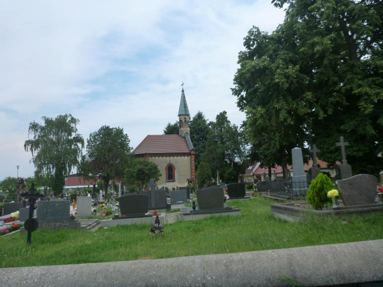 A csesztei temető