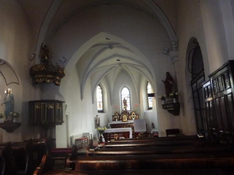 A templom havonta a magyar szentmiséknek ad helyet