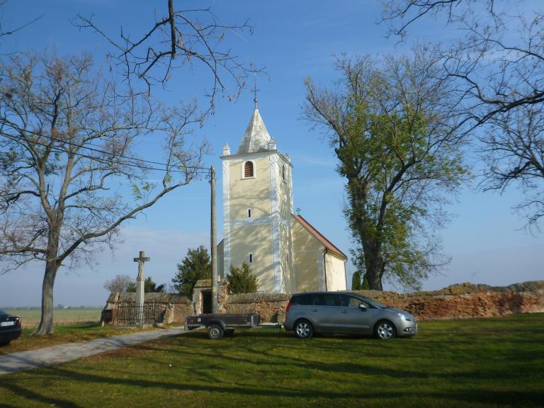 A felújított illetve még felújítás alatt álló Antiochiai Szent Margit-templom