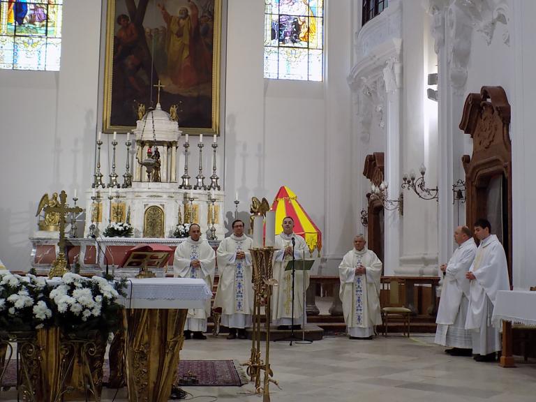 Hálaadó szentmise a Szent András-bazilikában (Fotó: Berényi Kornélia)