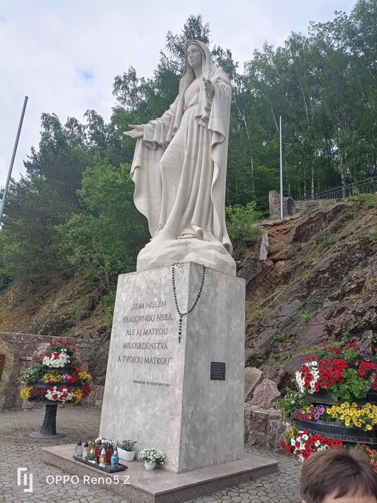 Szűz Mária szobra a Butkov-hegyi zarándokhelyen (Fotó: Patay Péter)