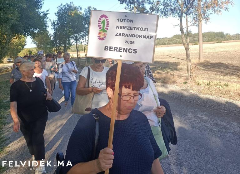 Berencsi zarándokok a Nyitra partján (Fotó: Via Mariae p.t.)
